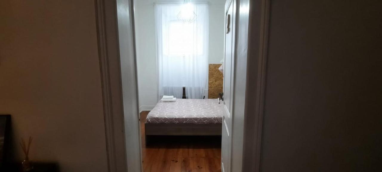 Sunny Terrace Apt, Close To Downtown! 2 Bedroom Flat Lisboa Dış mekan fotoğraf